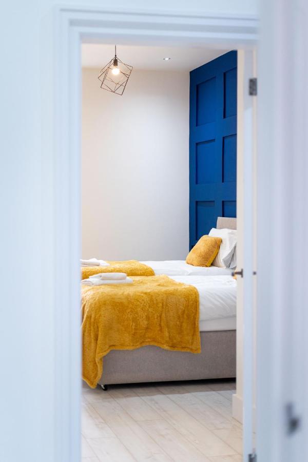 Cheerful 2 Bedroom Homely Apartment, Sleeps 6 Guest Comfy, 3X Double Bed, Parking, Free Wifi, Suitable For Business, Leisure Guest,Glasgow, Glasgow West End, Near City Centre Exterior foto